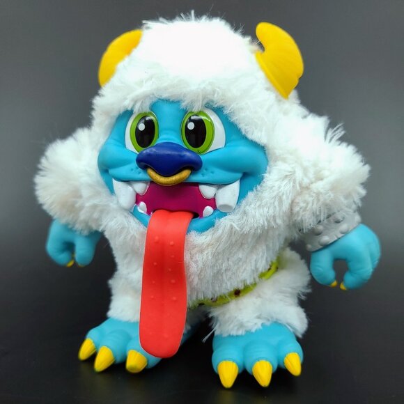 Free The Beast MGA Entertainment Crate Creatures Blizz Talking Plush Toy - Picture 3 of 16